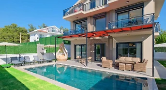 Modern Villa with a Private Pool in Kargı, Fethiye