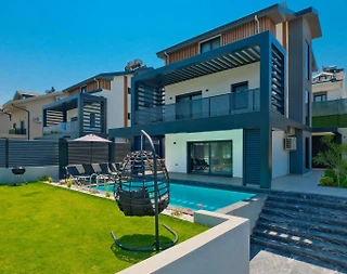Fethiye Kargı'da Geniş Bahçe İçerisinde, Özel Havuzlu, Modern Villa - 1