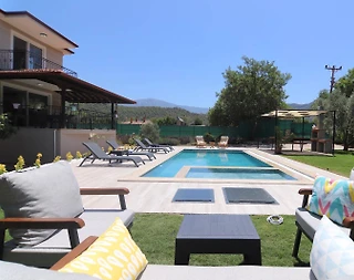 Muğla Fethiye'de Geniş Ailelere Uygun, Özel Havuzlu, Konforlu Villa - 3