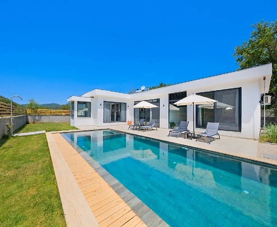 Fethiye Kayaköy'de Geniş Aileler İçin Uygun, Özel Havuzlu, Lüks Villa - 1