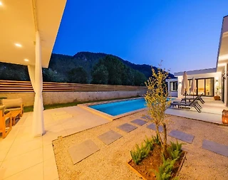 Fethiye Kayaköy'de Geniş Aileler İçin Uygun, Özel Havuzlu, Lüks Villa - 5