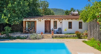 Fethiye Kayaköy'de Balayı Çiftlerine Uygun, Özel Havuzlu, Kiralık Villa