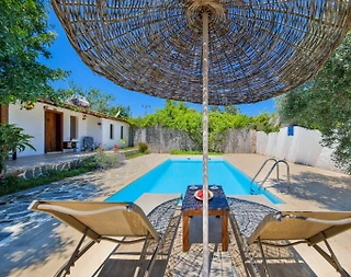 Fethiye Kayaköy'de Balayı Çiftlerine Uygun, Özel Havuzlu, Kiralık Villa - 4
