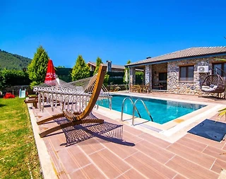 Fethiye Kayaköy'de Doğa İle İç İçe, Özel Havuzlu, Konforlu Villa - 2
