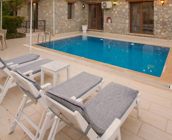 Fethiye Kayaköy'de Doğa İle İçiçe, Özel Havuzlu, Jakuzili Villa - 1