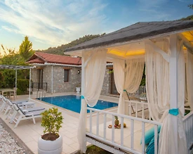 Fethiye Kayaköy'de Doğa İle İçiçe, Özel Havuzlu, Jakuzili Villa - 2