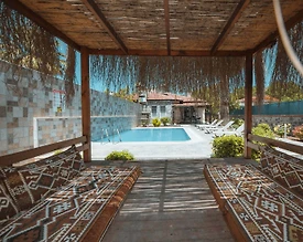 Fethiye Kayaköy'de Doğa Manzaralı, Özel Havuzlu, Konforlu Villa - 3