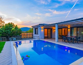 Fethiye Kayaköy'de Eşsiz Doğada, Özel Havuzlu, Kiralık Balayı Villası - 1