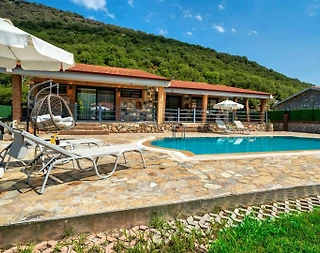 Fethiye Kayaköy'de Eşsiz Doğada, Özel Havuzlu, Kiralık Lüks Villa - 2