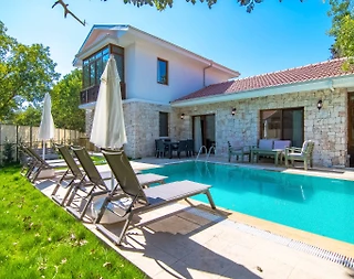 Fethiye Kayaköy'de Geniş Alanlara Sahip, Özel Havuzlu, 4+1 Villa - 2