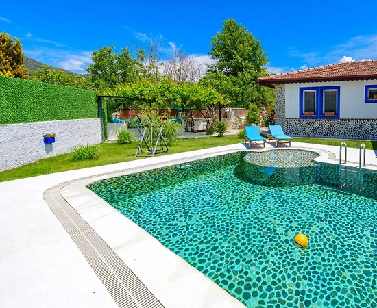 Fethiye Kayaköy'de Geniş Bahçeli, 3+1 Özel Havuzlu, Villa - 1