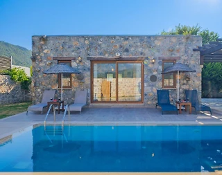 Fethiye Kayaköy'de Geniş Bahçeli, Özel Havuzlu, 2+1 Kiralık Villa - 4