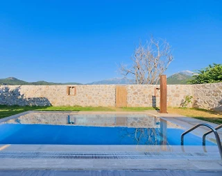 Fethiye Kayaköy'de Geniş Bahçeli, Özel Havuzlu, 2+1 Kiralık Villa - 5