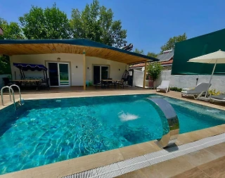 Fethiye Kayaköy'de Geniş Bahçeli, Özel Havuzlu, Konforlu Villa - 3