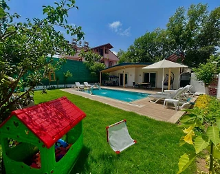 Fethiye Kayaköy'de Geniş Bahçeli, Özel Havuzlu, Konforlu Villa - 5