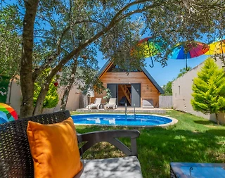 Fethiye Kayaköy'de Huzurlu Doğada, Özel Havuzlu, 4 Kişilik Bungalov - 1