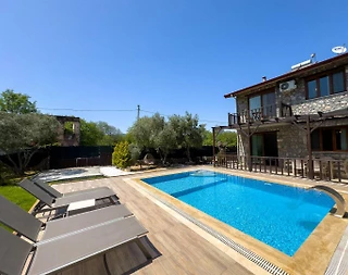 Fethiye Kayaköy'de Huzurlu Doğada, Özel Havuzlu, İkiz Villa - 2