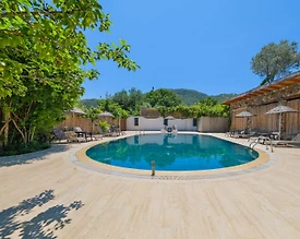 Fethiye Kayaköy'de Muhteşem Bahçe İçerisinde, Özel Havuzlu, Taş Villa - 3