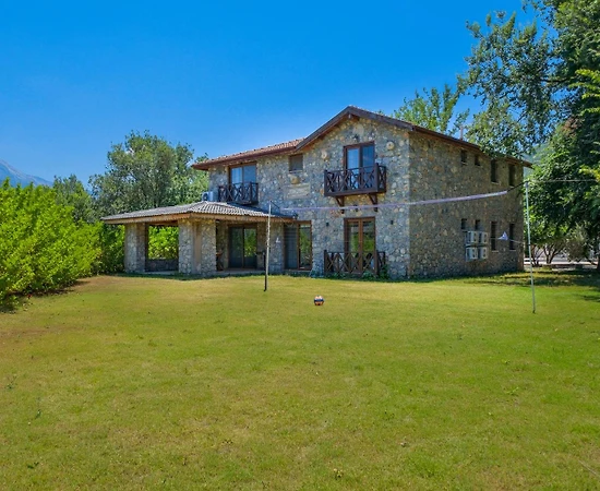 Fethiye Kayaköy'de Muhteşem Bahçe İçerisinde, Özel Havuzlu, Taş Villa - 1