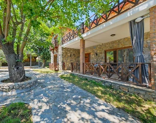 Fethiye Kayaköy'de Muhteşem Bahçe İçerisinde, Özel Havuzlu, Taş Villa - 5