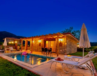 Fethiye Kayaköy'de Müthiş Doğada, Özel Havuzlu, Modern Kiralık Villa - 1