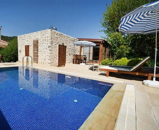 Fethiye Kayaköy'de Otantik Tasarımlı, Özel Havuzlu, Balayı Villası - 1