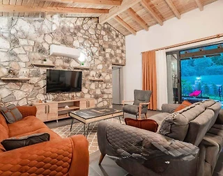 Fethiye Kayaköy'de Taş Mimarili, Özel Havuzlu, Konforlu Villa - 3