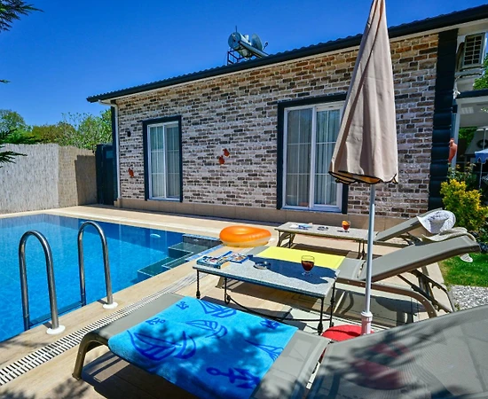 Fethiye Kayaköy'de Yeşillikler İçinde, Özel Havuzlu, Korunaklı Villa - 1