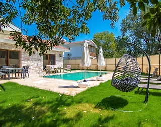 Fethiye Kayaköy'de Yeşilliklerle Dolu Bahçede, Özel Havuzlu, Kiralık Villa - 3