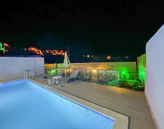 Fethiye Kızılbel'de Balayı Çiftlerine Uygun, Özel Havuzlu, İkiz Villa - 5