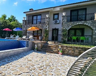 Fethiye Kızılbel'de Doğa İçinde, Özel Havuzlu, 3+1 Taş Ev - 3