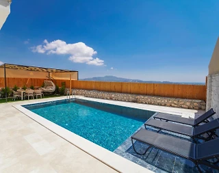 Muğla Seydikemer'de Geniş Ailelere Uygun, Özel Havuzlu, Şık Villa - 4