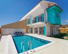 Muğla Seydikemer'de Geniş Ailelere Uygun, Özel Havuzlu, Şık Villa - 2