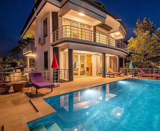 Fethiye'de Kalabalık Ailelere Uygun, Özel Havuzlu, Lüks Villa - 1