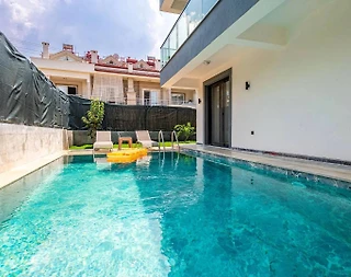 Fethiye Menteşoğlu'nda Eşsiz Doğada, Özel Havuzlu, Bahçeli Villa - 4