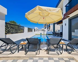 Muğla Fethiye'de Merkeze Yakın, Özel Havuzlu, Tatil Villası - 3