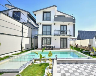 Fethiye Karaçulha'da Kalabalık Ailelere Uygun, Özel Havuzlu, Şık Villa - 3