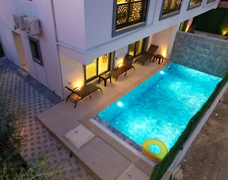 Fethiye Babataşı'nda 6 Kişi Kapasiteli, Özel Havuzlu, Kiralık Villa - 3