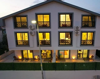 Fethiye Babataşı'nda Şehrin Kalbinde, Özel Havuzlu, Kiralık Villa - 2