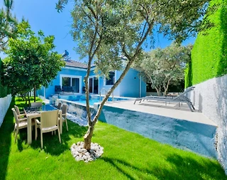 Muğla Fethiye'de Ferah ve Konforlu, Özel Havuzlu, Kiralık Villa - 2