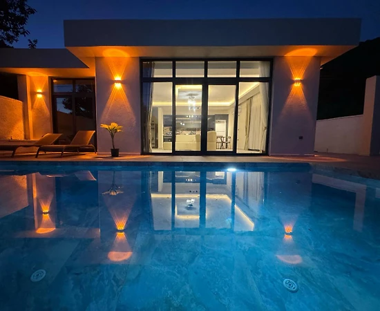 Fethiye Nif'te Minimalist Tasarımlı, Özel Havuzlu, Balayı Villası - 1