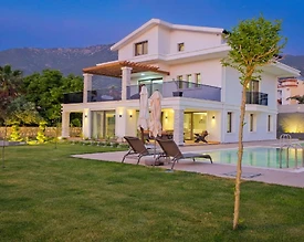 Fethiye Ölüdeniz'de Geniş Bahçe İçerisinde, Özel Havuzlu, Lüks Villa - 3