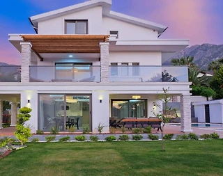 Fethiye Ölüdeniz'de Geniş Bahçe İçerisinde, Özel Havuzlu, Lüks Villa - 4