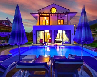 Fethiye Ölüdeniz'de Büyük Ailelere Uygun, Özel Havuzlu, Konforlu Villa - 1