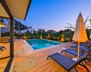 Fethiye Ölüdeniz'de Elverişli Konumda, Özel Havuzlu, Modern Villa - 4