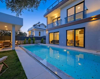 Fethiye Ölüdeniz'de Kalabalık Ailelere Uygun, Özel Havuzlu, 4+1 Villa - 1