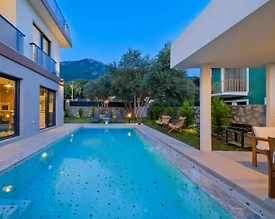 Fethiye Ölüdeniz’de Doğa İçinde, Özel Havuzlu, Lüks Villa  - 3