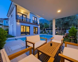 Fethiye Ölüdeniz’de Doğa İçinde, Özel Havuzlu, Lüks Villa  - 2