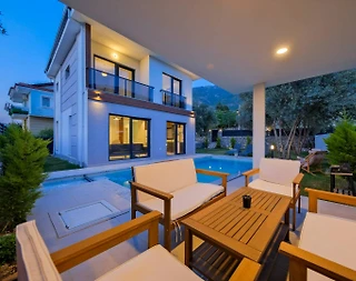 Fethiye Ölüdeniz’de Doğa İçinde, Özel Havuzlu, Lüks Villa  - 2