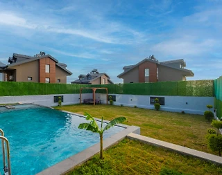 Fethiye'de Modern Tasarımlı, Yetişkin ve Çocuk Havuzlu, 4+1 Villa - 4